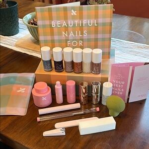 Olive & June - Beautiful Nails For You Nail System